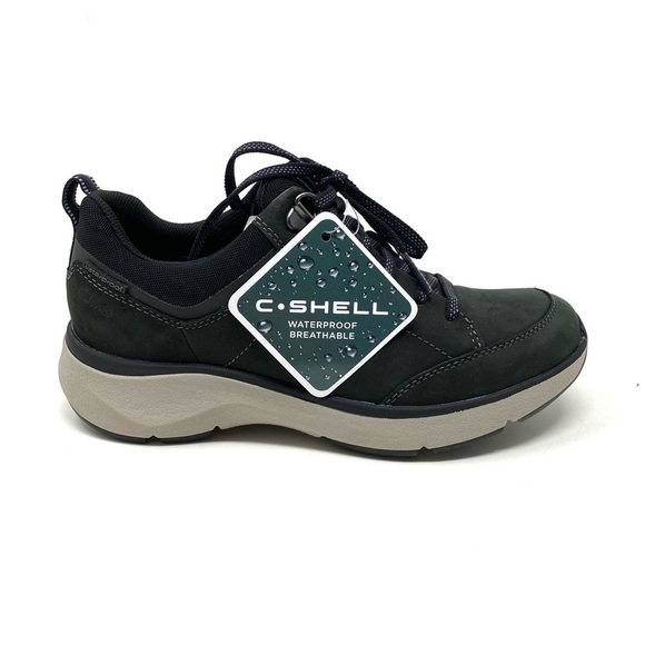 CLARKS WOMEN'S WAVE 2.0 LACE WATERPROOF ATHLETIC SHOE Black - Picture 1 of 8